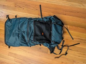 INOXTO 30L fastpack front view